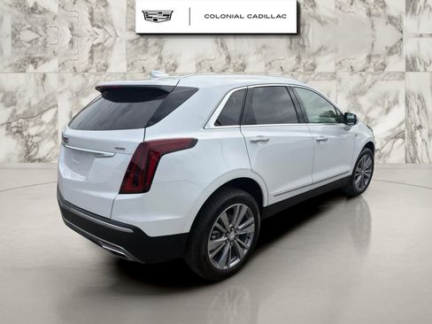 Used 2025 Cadillac XT5 Premium Luxury AWD/4WD image 5