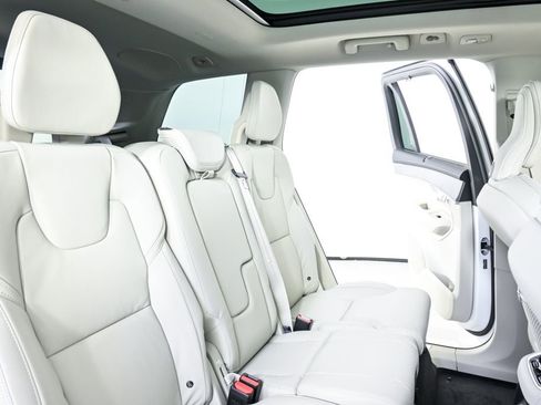 New 2026 Volvo XC90 T8 Ultra AWD/4WD image 23