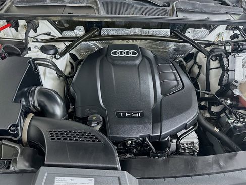 Used 2018 Audi Q5 2.0T Premium Plus w/ Premium Plus Package image 31