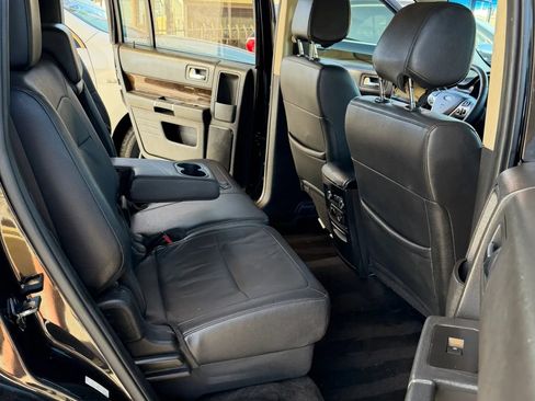 Used 2019 Ford Flex Limited FWD image 11