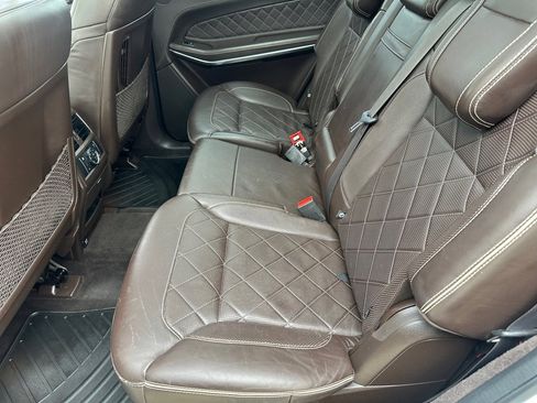 Used 2019 Mercedes-Benz GLS 550 4MATIC image 15