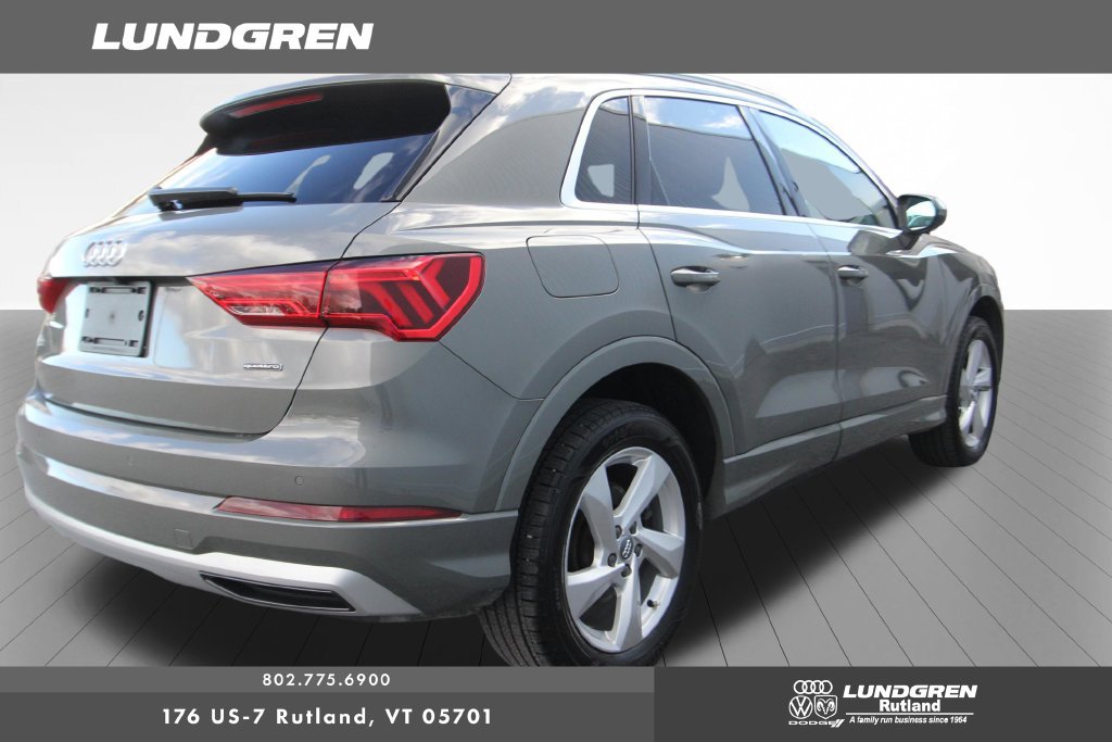 Used 2020 Audi Q3 2.0T Premium w/ Convenience Package AWD/4WD image 9