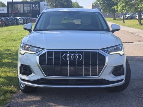Used 2020 Audi Q3 2.0T Premium Plus AWD/4WD image 16