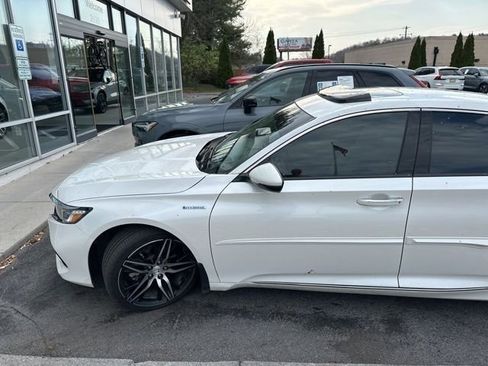 Used 2022 Honda Accord Touring image 1