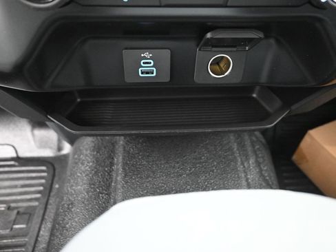 New 2025 Ford F250 XL w/ XL Off-Road Package image 31