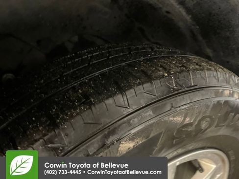 Used 2018 Chevrolet Trax LT w/ LT Convenience Package image 26