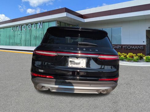 New 2026 Lincoln Corsair Premiere image 5