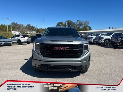 Used 2025 GMC Sierra 1500 Elevation