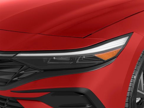 Certified 2025 Hyundai Elantra SEL FWD image 47