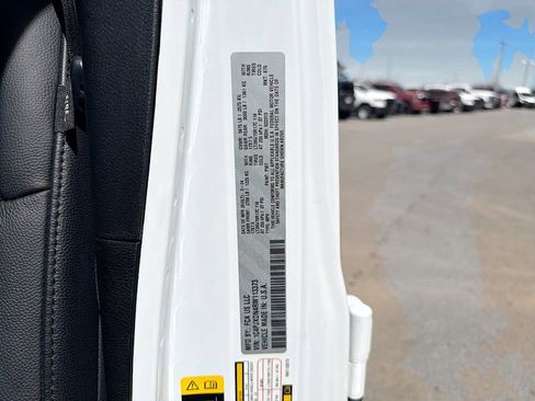 Used 2024 Jeep Wrangler Willys image 40