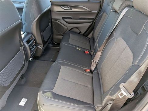 New 2025 Jeep Grand Cherokee Laredo X image 26