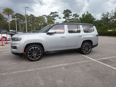 Used 2022 Jeep Grand Wagoneer Series III w/ Rear Seat Video Group 1
