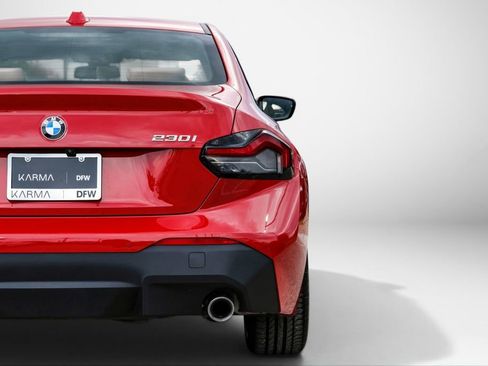 Used 2024 BMW 230i Coupe w/ Premium Package RWD image 43