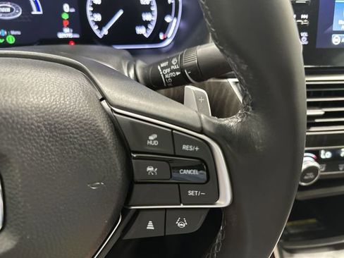 Used 2022 Honda Accord Touring image 39
