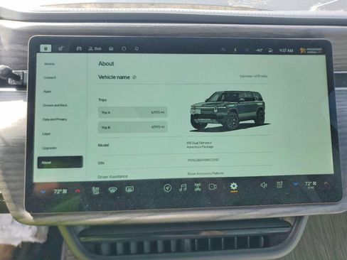 Used 2025 Rivian R1S Adventure image 8