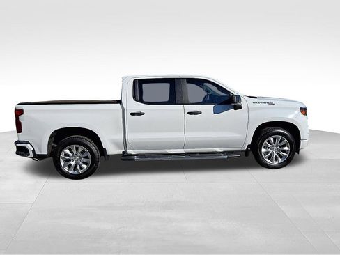 Used 2024 Chevrolet Silverado 1500 Custom RWD image 7
