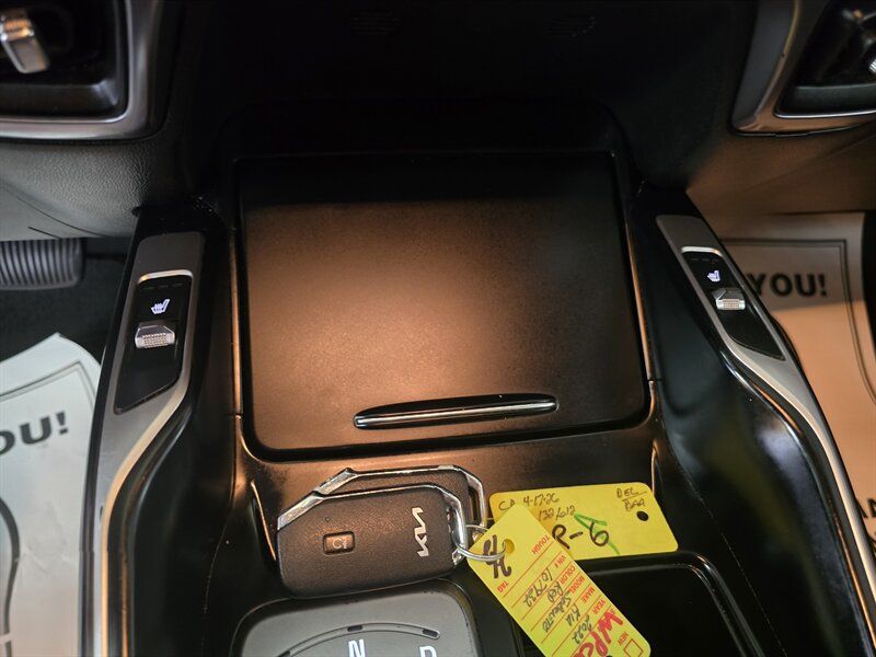 Used 2022 Kia Sorento S AWD/4WD image 35