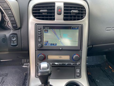 Used 2005 Chevrolet Corvette Coupe w/ Preferred Equipment Group image 23