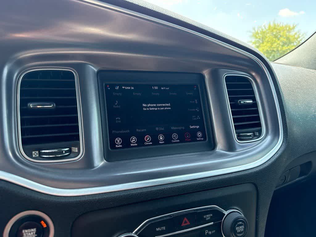 Used 2020 Dodge Charger SXT w/ Leather Interior Group RWD image 20