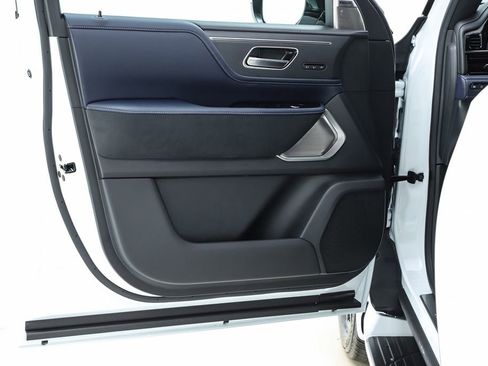 New 2026 INFINITI QX80 4WD image 18