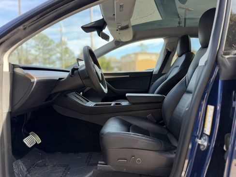 Used 2022 Tesla Model Y Performance image 24