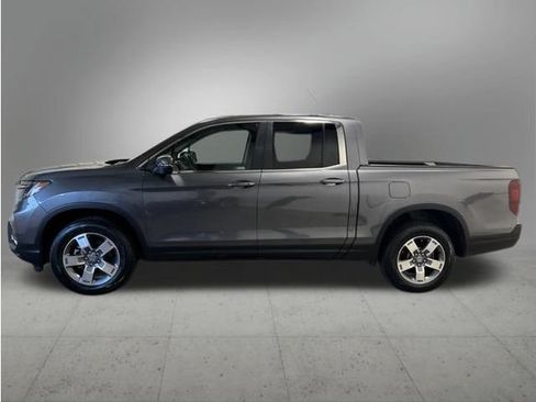 Certified 2024 Honda Ridgeline RTL image 3