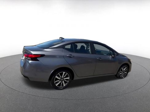 Used 2025 Nissan Versa SV FWD image 15