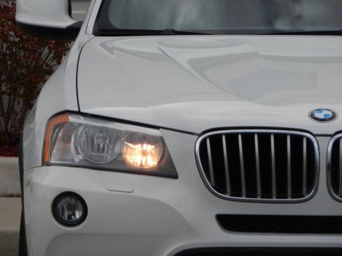 Used 2014 BMW X3 xDrive28i AWD/4WD image 11