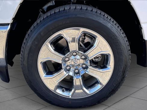 Used 2021 RAM 1500 Lone Star image 11