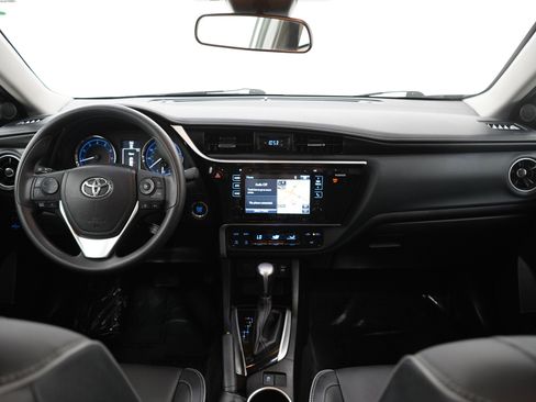 Used 2017 Toyota Corolla XLE FWD image 13