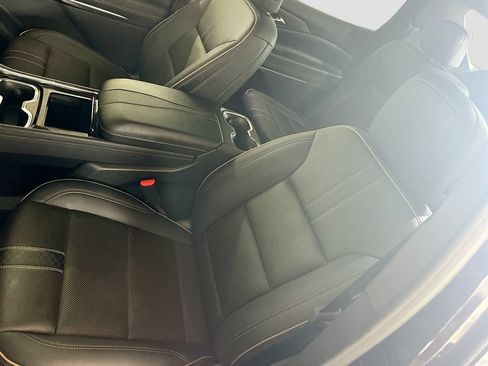 Used 2026 Chevrolet Traverse High Country FWD image 20