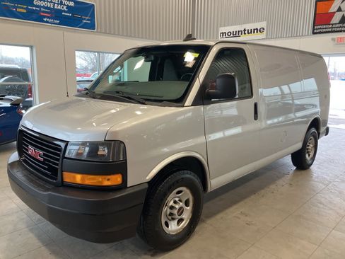 Used 2021 GMC Savana 2500 w/ Driver Convenience Package image 1