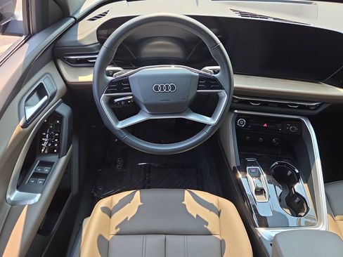 Certified 2025 Audi Q5 Premium w/ Convenience Package AWD/4WD image 14