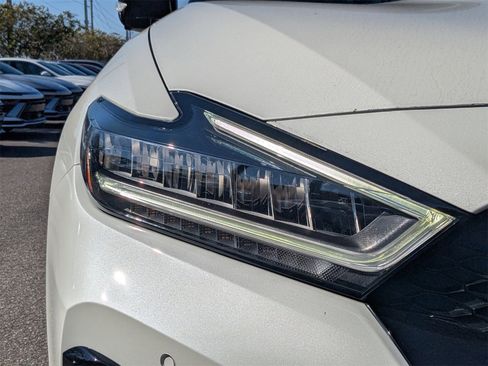 Used 2023 Nissan Maxima SR w/ Sport Mat Group image 17