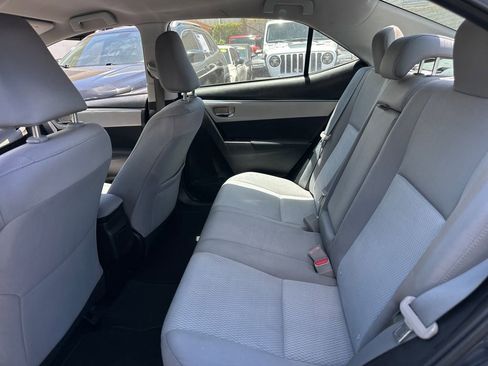 Used 2016 Toyota Corolla LE FWD image 14