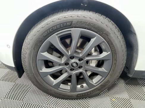 Used 2023 Land Rover Range Rover Sport SE image 13