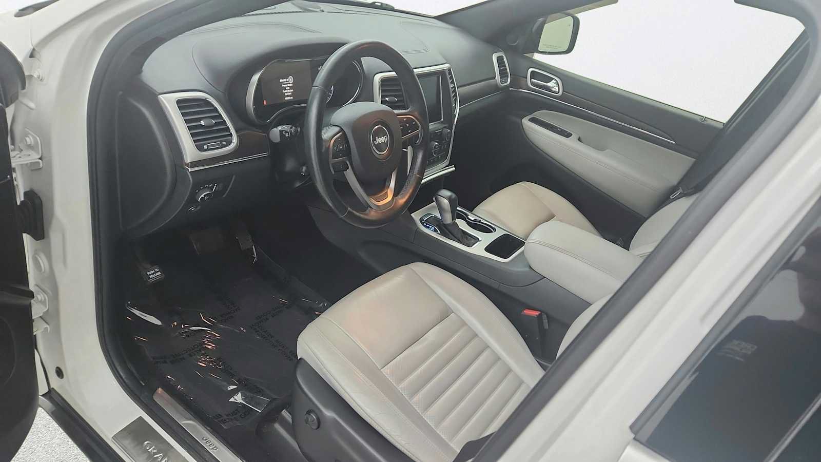 Used 2018 Jeep Grand Cherokee Limited RWD image 14