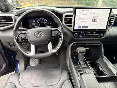 Used 2023 Toyota Sequoia Platinum AWD/4WD image 18
