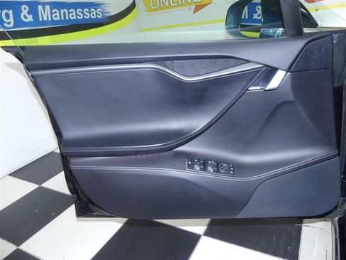 Used 2018 Tesla Model S 100D image 20