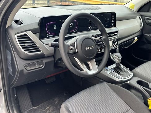 New 2026 Kia Seltos LX image 15