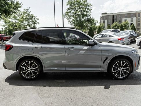 Used 2022 BMW X3 xDrive30i AWD/4WD image 3