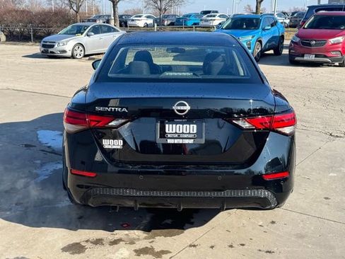 Certified 2025 Nissan Sentra S image 7