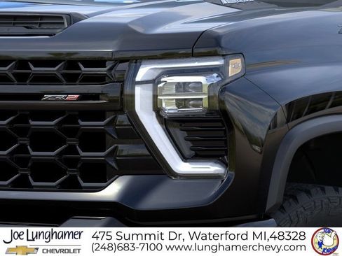 New 2026 Chevrolet Silverado 2500 ZR2 w/ LPO, Dark Essentials Package AWD/4WD image 11