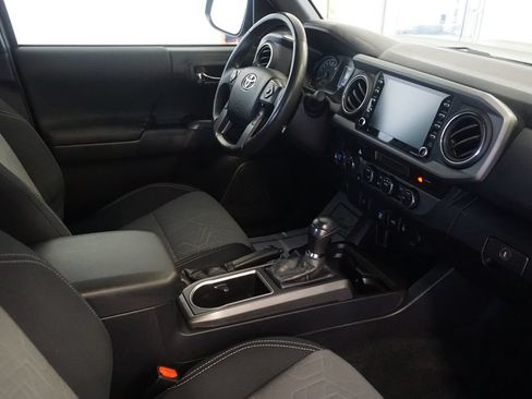 Certified 2023 Toyota Tacoma TRD Sport AWD/4WD image 25
