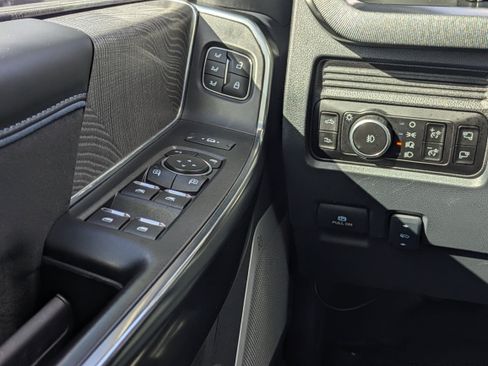 Used 2025 Ford F350 Platinum w/ Tremor Off-Road Package image 50