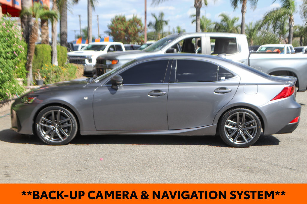 Used 2019 Lexus IS 300 F Sport w/ F Sport Package RWD image 5