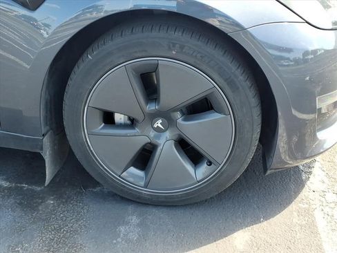 Used 2023 Tesla Model 3 Standard Range RWD image 14