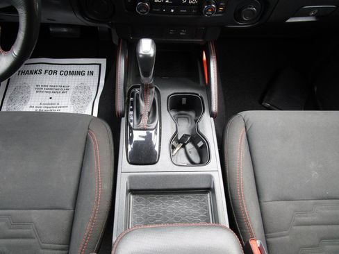 Used 2023 Nissan Frontier Pro-X w/ Tow Package RWD image 15