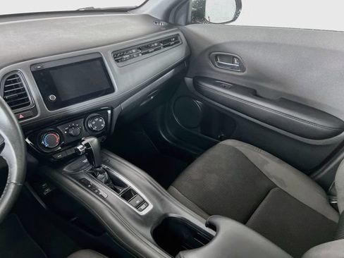 Used 2022 Honda HR-V Sport image 24