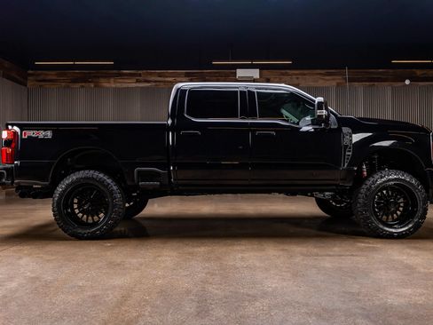 Used 2026 Ford F350 Platinum w/ Platinum Plus Package AWD/4WD image 11